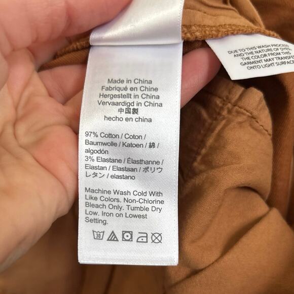 J. Crew Belted D-Ring Relaxed Stretch Cotton Cuffed Shorts Size 4 - Picture 7 of 9